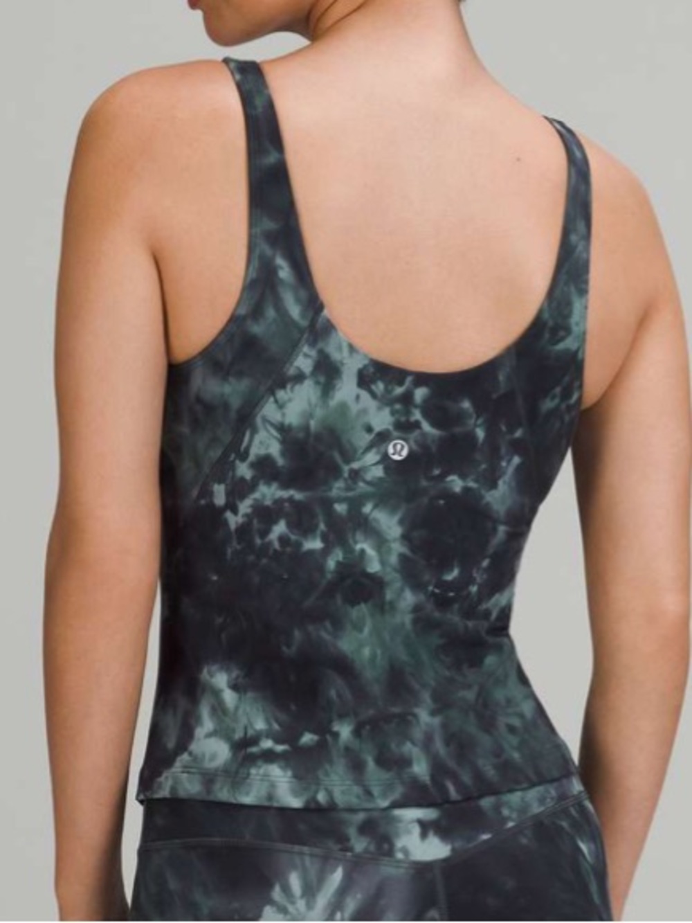 🌺NWOT lululemon athletica align waist length tank top 🌺